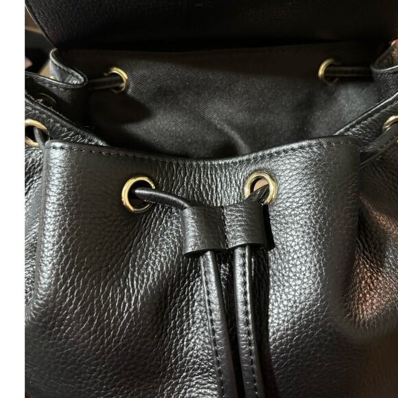 Barneys New York Black Leather Backpack Drawstring Flap Gold Hardware Lettering - Picture 9 of 10